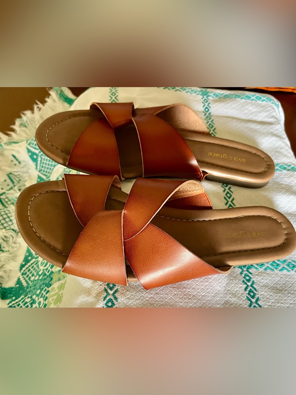 Women's Tan Crisscross Slide Sandals - Casual Twist Strap